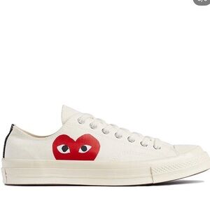 Comme des Garçons converse